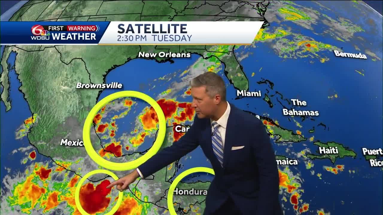 A break down on possible tropical development in the Gulf of Mexico - YouTube