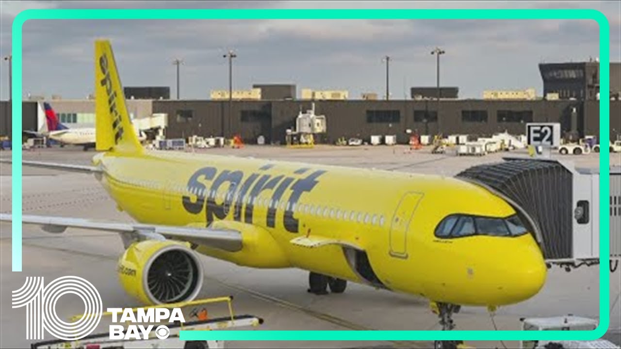 Haitian gangs open fire on Spirit Airlines flight from Florida - YouTube